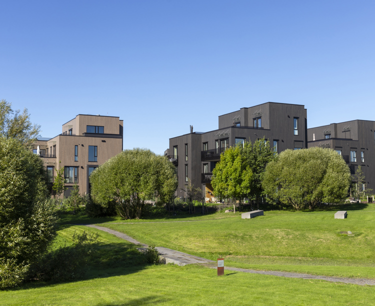 Kledning ÆDEL Ædelsort Storøykilen OBOS Fornebu 2025 09 0020